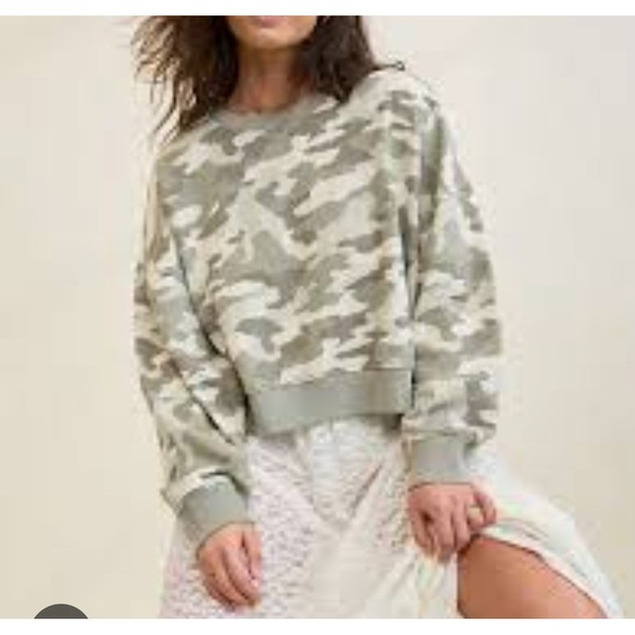 aerie Tops - Aerie Camo Oversized Sweatshirt Green Camouflage Crewneck Pullover XXL New